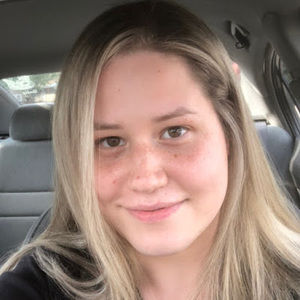 Meet your Posher, Zoe